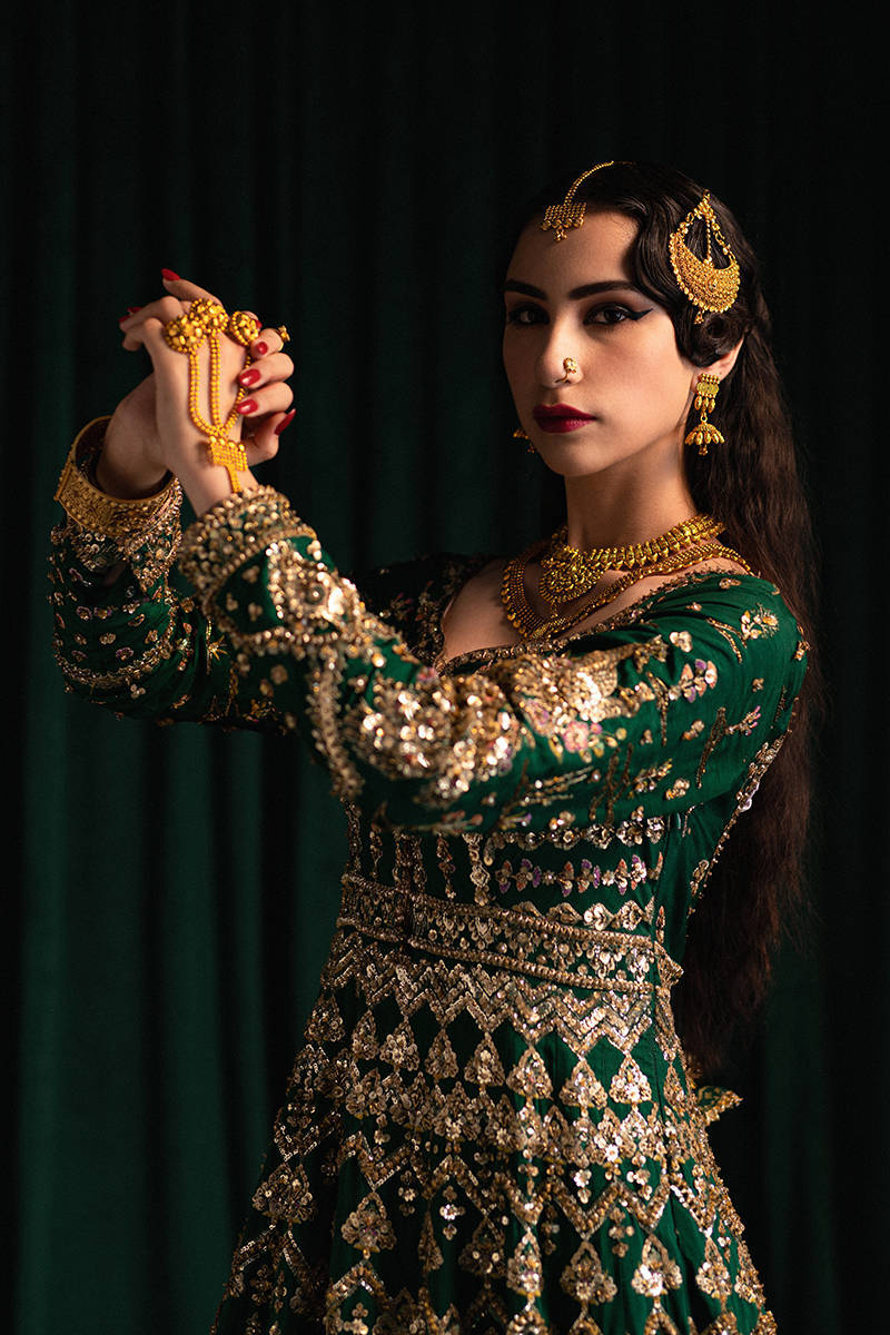 Nazneen | MNR
